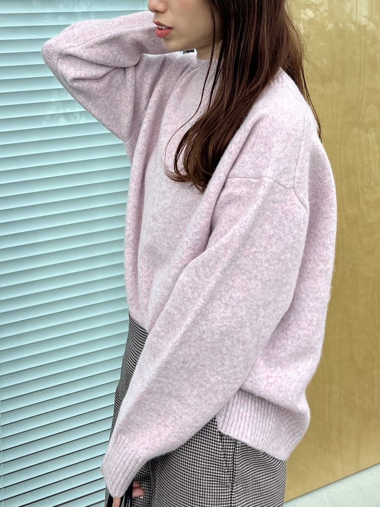 はばさんの「Couture brooch｜【5色展開】やわらかヤクライクニット」を使ったコーディネート