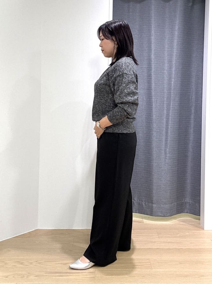 Akiさんの「INDIVI｜Comfy SET UP｜イージーストレートワイドパンツ【セットアップ対応／通勤/カセット服】」を使ったコーディネート
