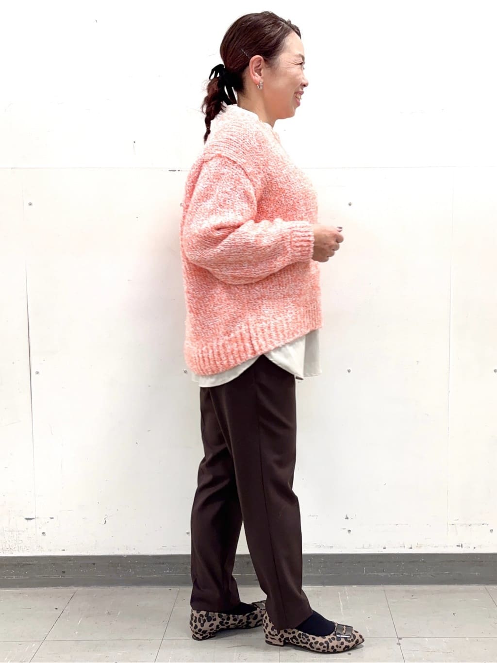 keiさんの「Reflect｜【一枚で着映え◎／ゆったり着られるワンサイズ】スパンコール&times;ラメニット」を使ったコーディネート