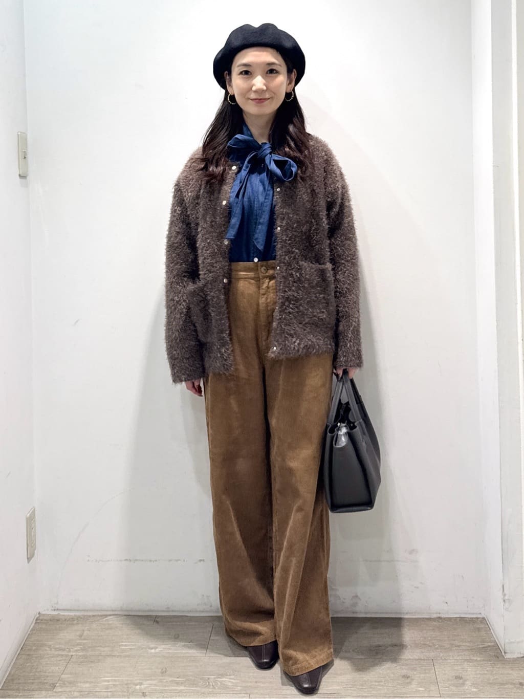 yuicciさんの「OPAQUE.CLIP｜コーデュロイワイドパンツ【洗濯機OK】」を使ったコーディネート
