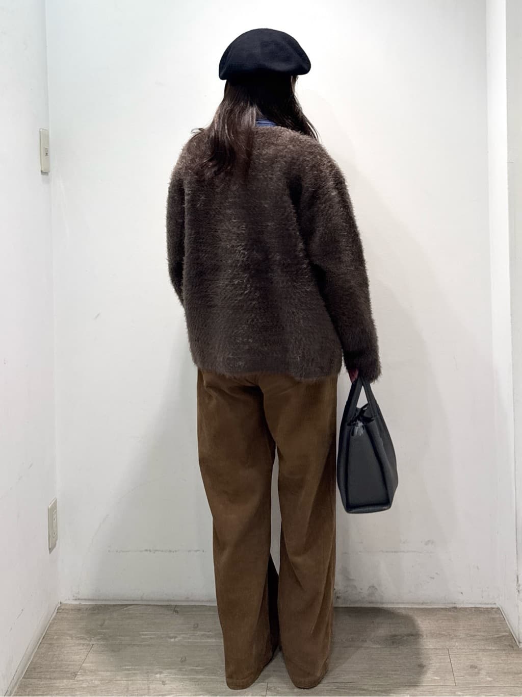 yuicciさんの「OPAQUE.CLIP｜コーデュロイワイドパンツ【洗濯機OK】」を使ったコーディネート