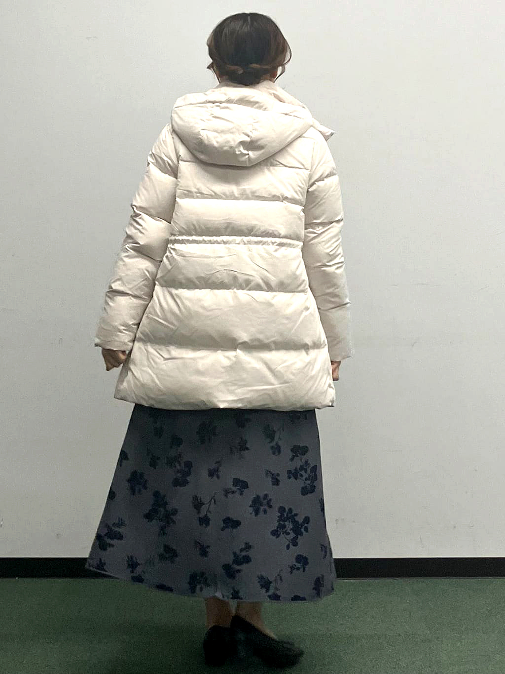 MAYUKIさんの「index｜KAWADAダウンドロストミドルコート【撥水／洗濯機OK／2WAY／静電気防止裏地】《XS～3L》」を使ったコーディネート