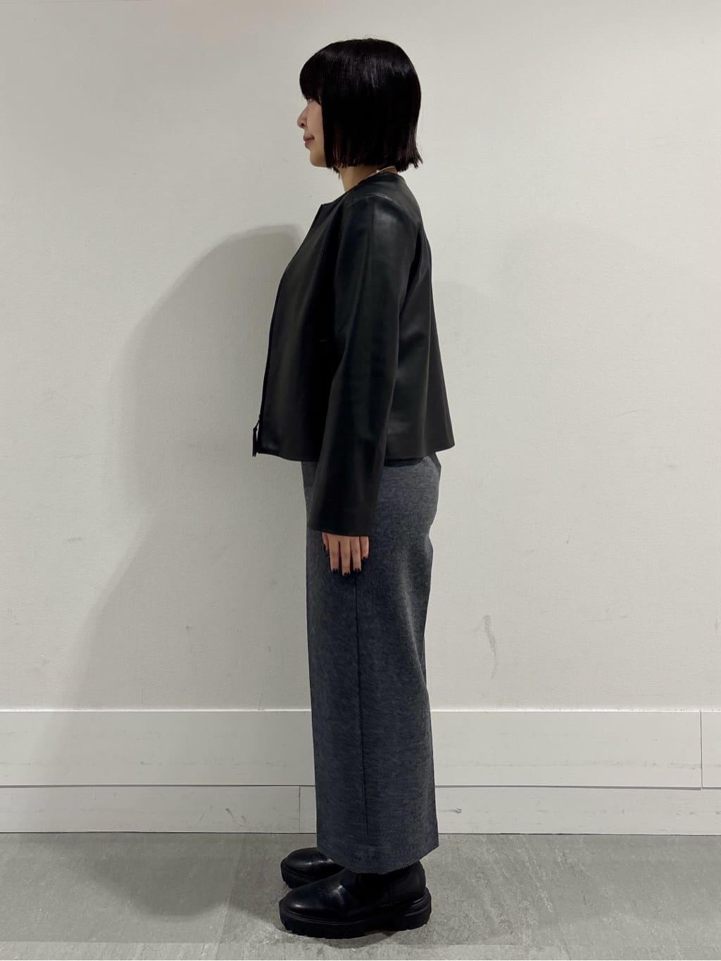 モエカさんの「UNTITLED｜【着丈短め/柔らかな質感】ラムレザージャケット」を使ったコーディネート