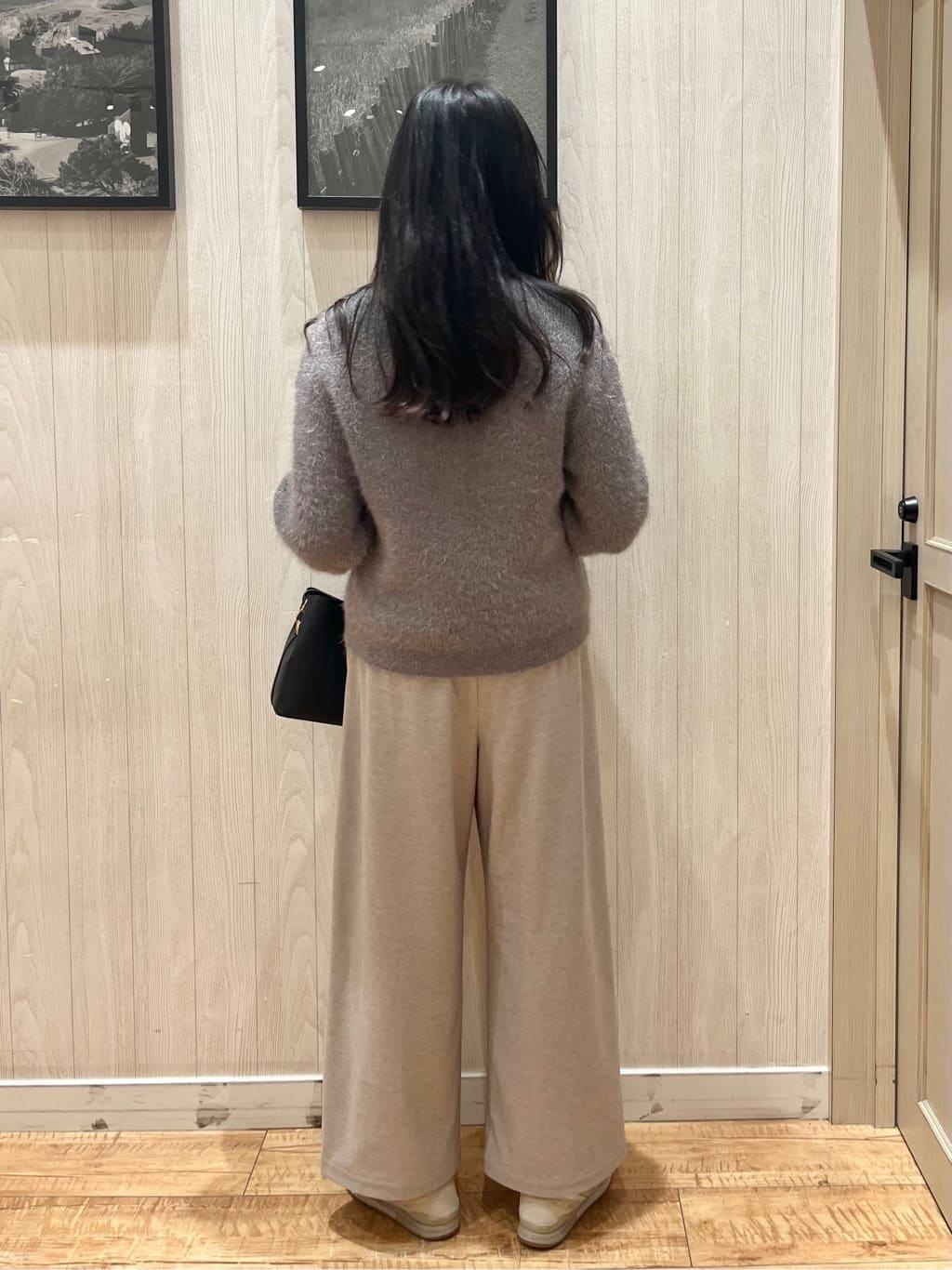 youさんの「SHOO･LA･RUE｜【S-LL】美しく見せる ボートネックロンT」を使ったコーディネート