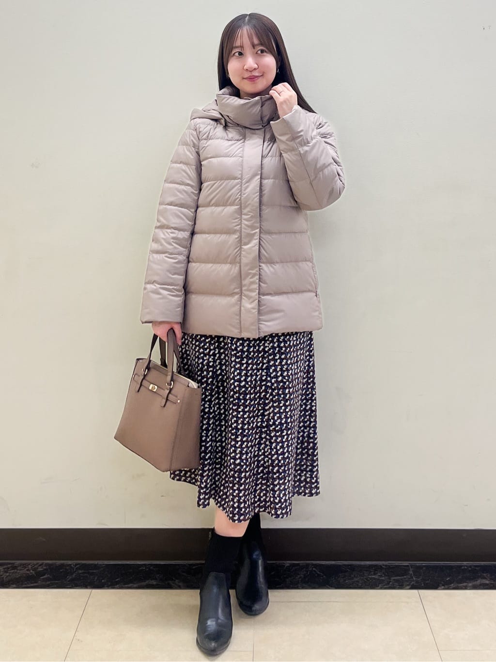 mikikoさんの「Reflect｜【SS-4Lサイズ】フーデッドミドルダウンコート」を使ったコーディネート