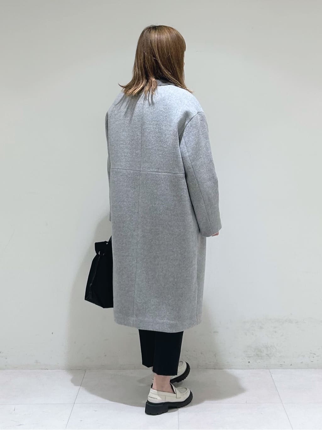 tsuyuさんの「INDIVI｜【軽量／ウール混】ライトフォルム ロングコート」を使ったコーディネート