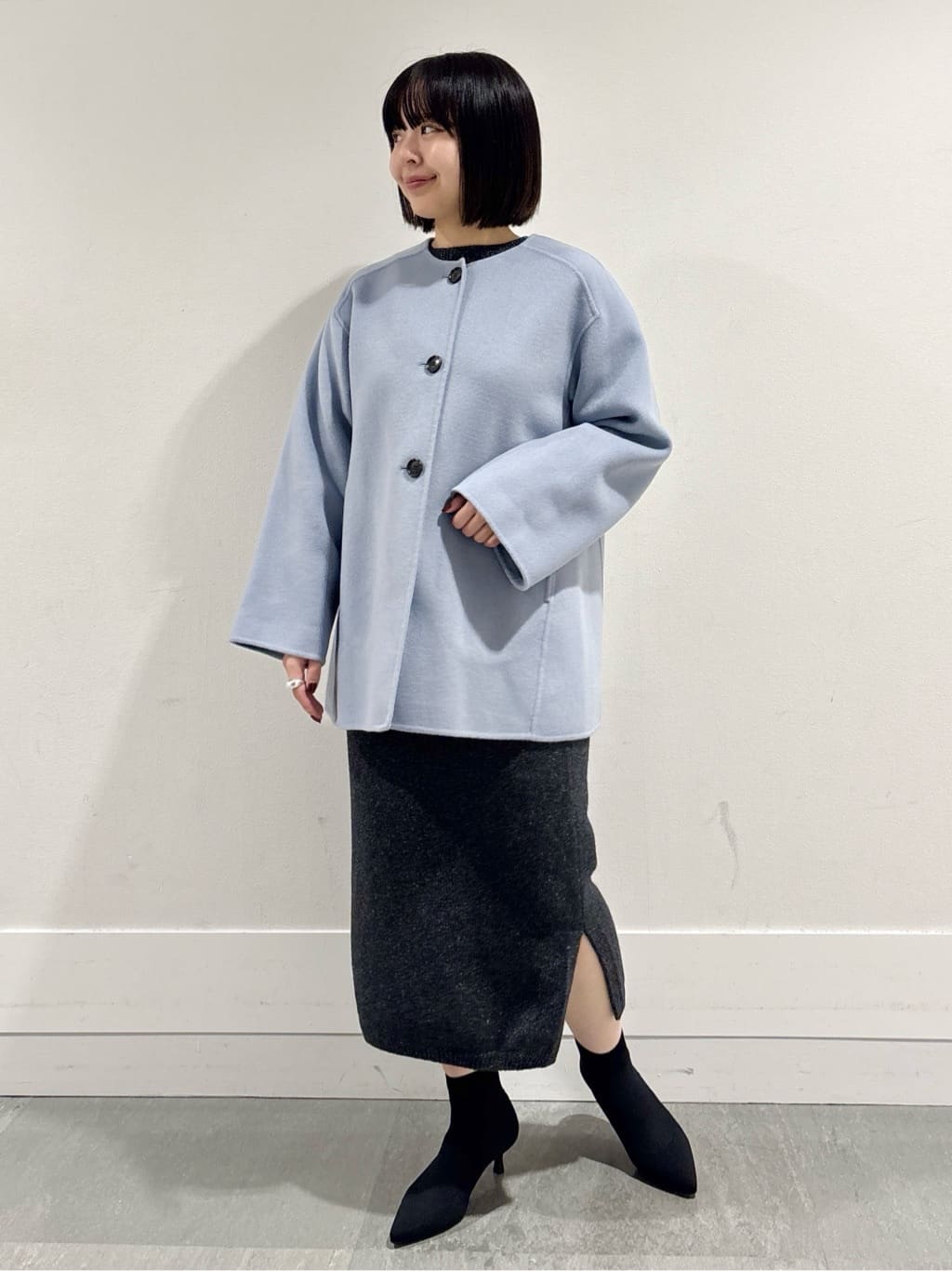 モエカさんの「UNTITLED｜【ミディ丈/軽やか】セミラグランリバー コート」を使ったコーディネート