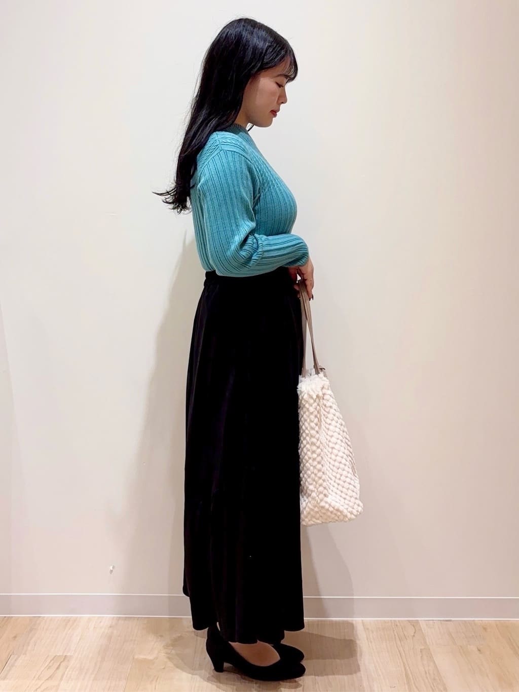 minamiさんの「grove｜【毛玉軽減／洗える】ミニケーブルニット」を使ったコーディネート