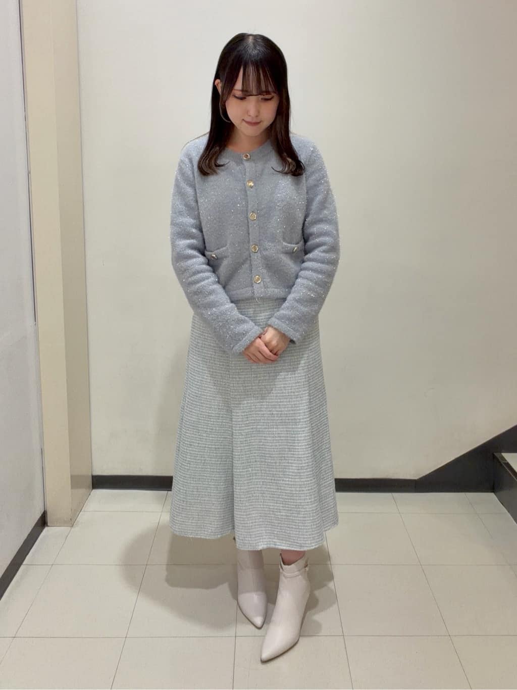 kaさんの「ESPERANZA｜ジュエルヒールショートブーツ」を使ったコーディネート