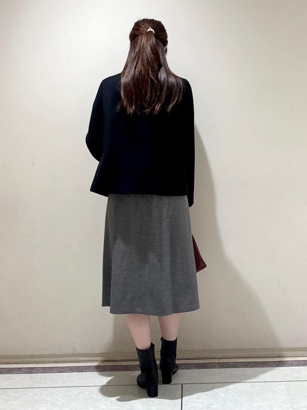 sakiさんの「COUP DE CHANCE｜【手洗い可／日本製】タックデザインワンピース」を使ったコーディネート