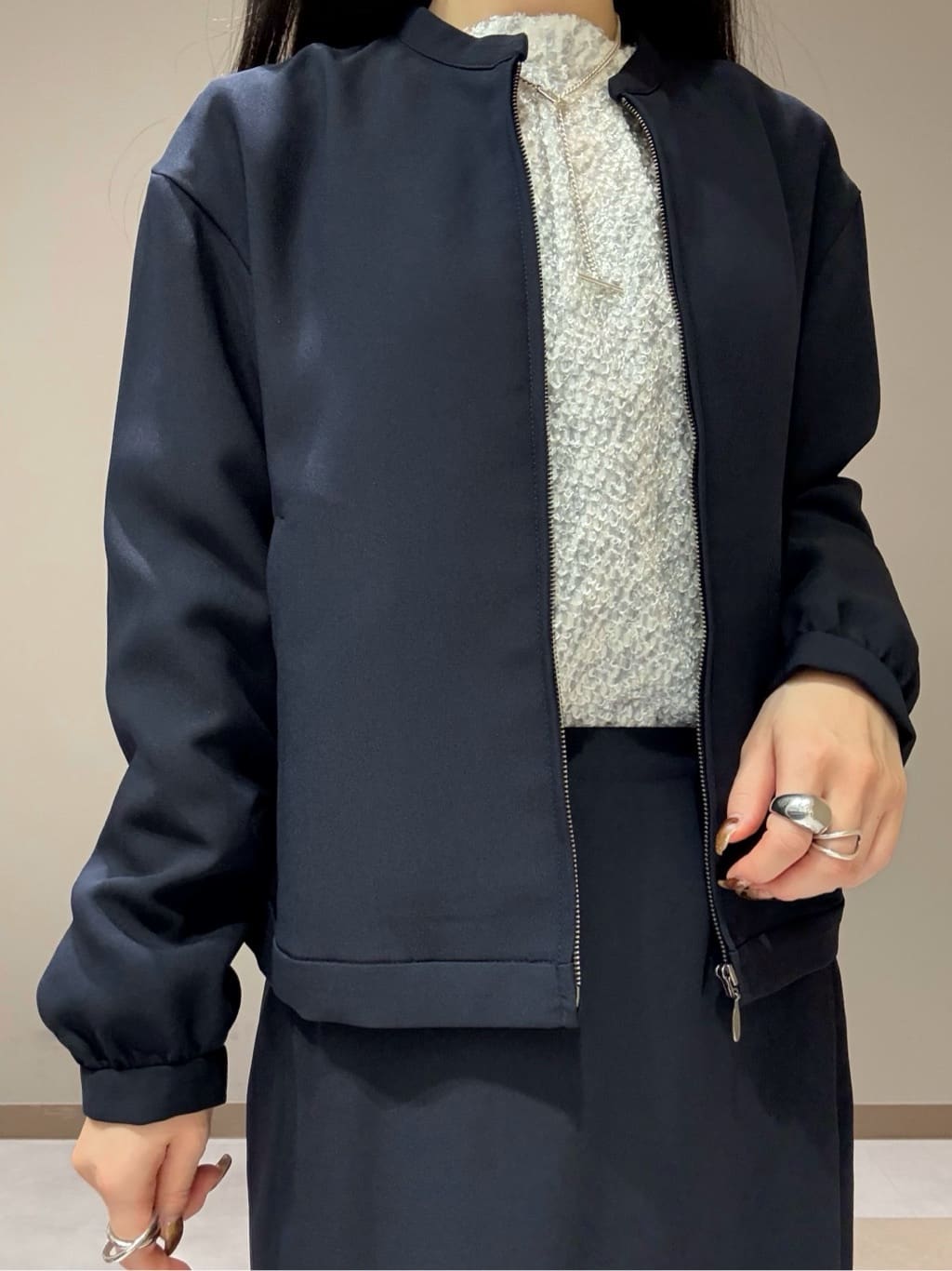 KEIKOさんの「INDIVI｜【きれいめ／オフィス／イベント】フェザージャカードブラウス」を使ったコーディネート
