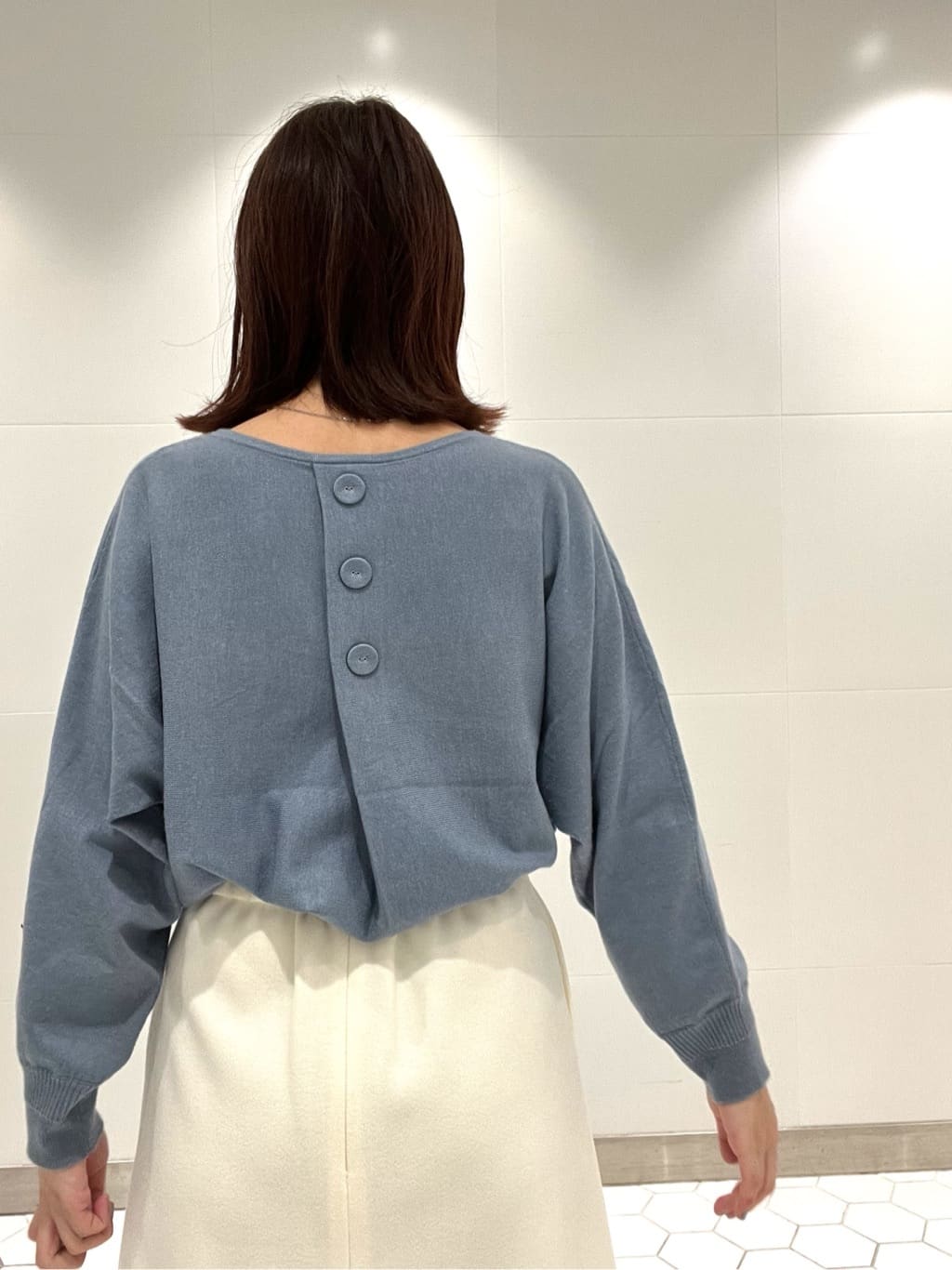 Makinoさんの「Dessin｜【洗える】ウールブレンド後ろボタンニット」を使ったコーディネート