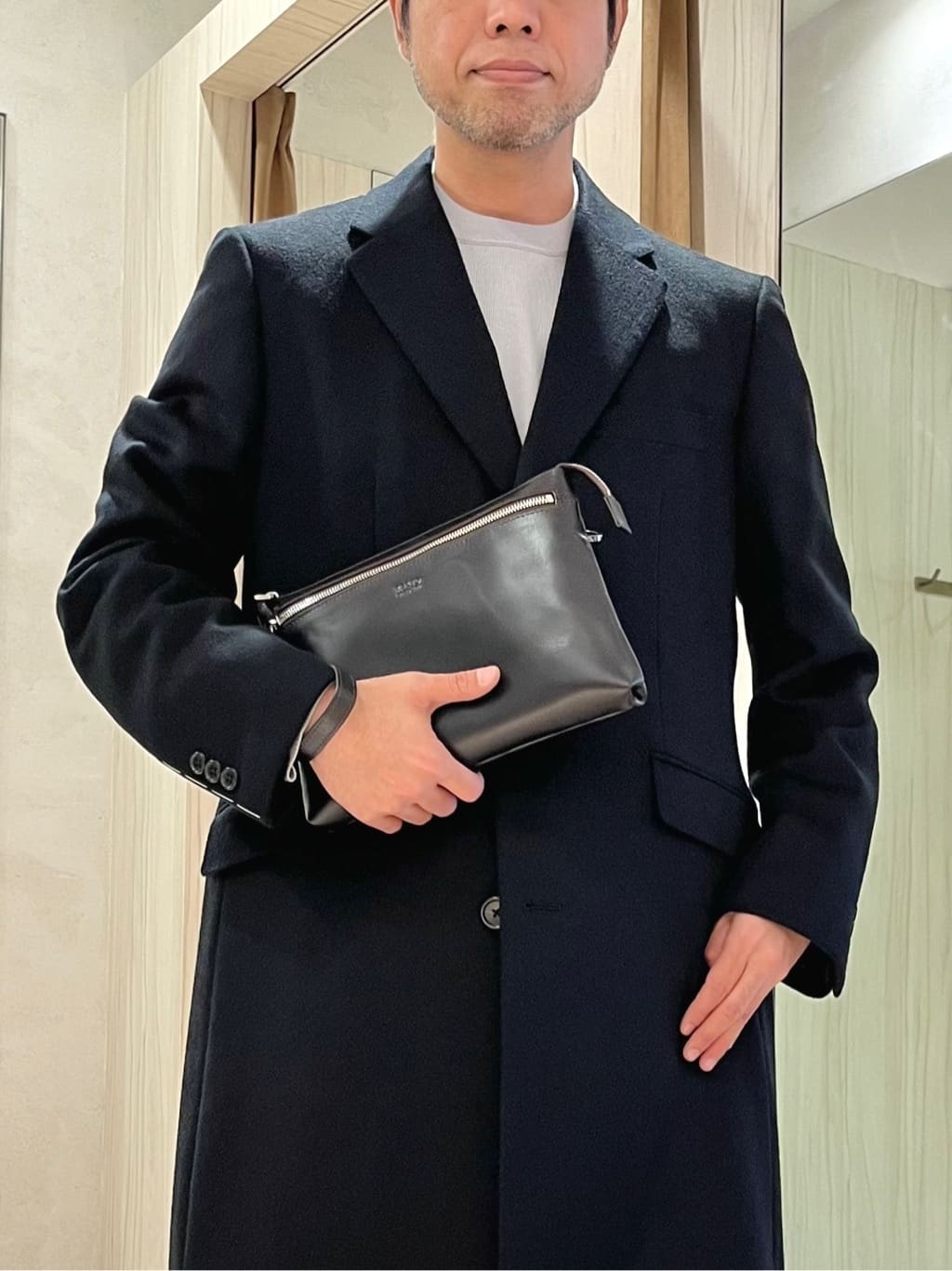 URAさんの「TAKEO KIKUCHI｜カシミヤブレンド ビーバー調チェスターコート」を使ったコーディネート