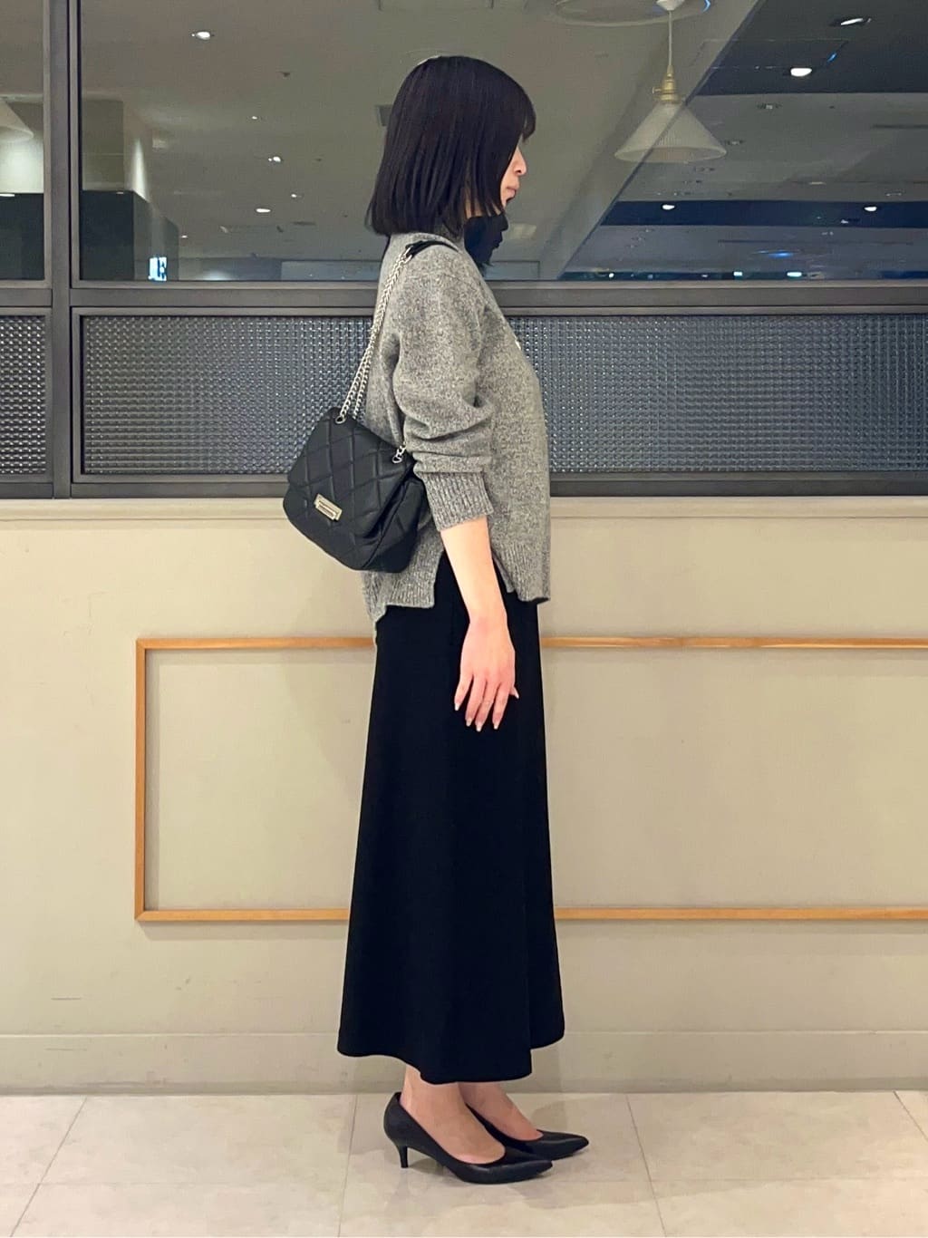 kumiさんの「INDIVI｜【SETUP可能／洗える／UVケア】ライトジャージ セミフレアスカート」を使ったコーディネート