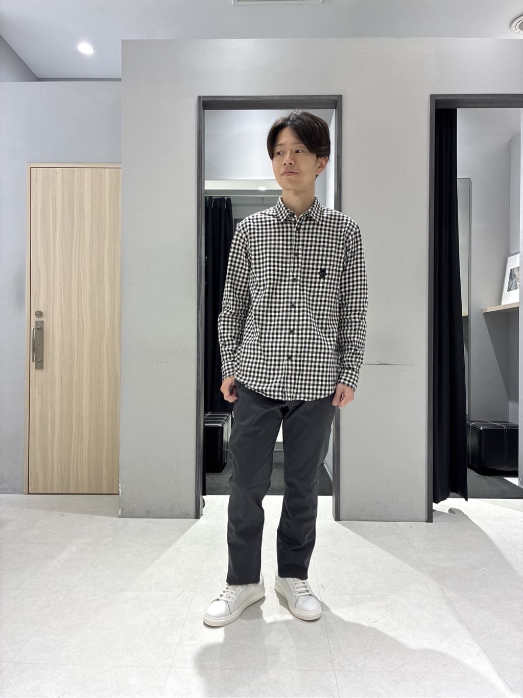 わいずみさんの「TAKEO KIKUCHI｜【袖取り外し可】デタッチャブル ダウンブルゾン」を使ったコーディネート