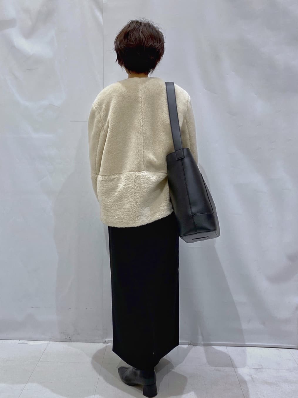 Bonさんの「OPAQUE.CLIP｜フェイクボア切替ショートコート」を使ったコーディネート