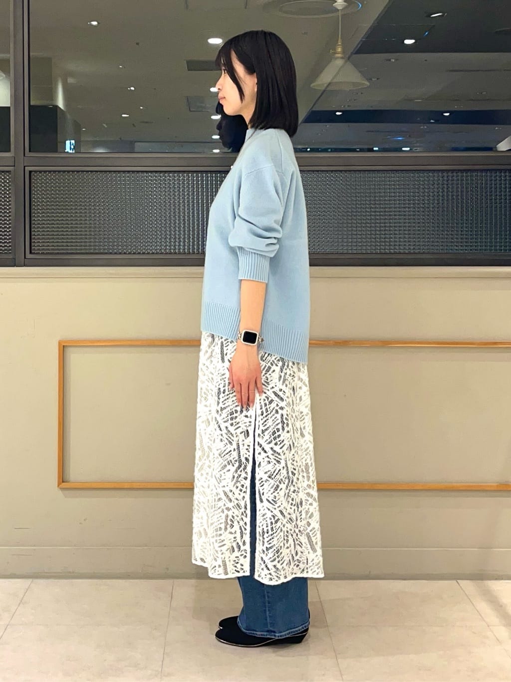 kumiさんの「INDIVI｜【冬ニット人気NO．1！／カシミヤ混】ミドルゲージハイネックニット」を使ったコーディネート