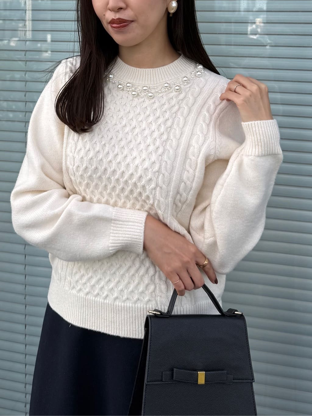 teiさんの「Couture brooch｜リボンデザイン2WAYバッグ」を使ったコーディネート