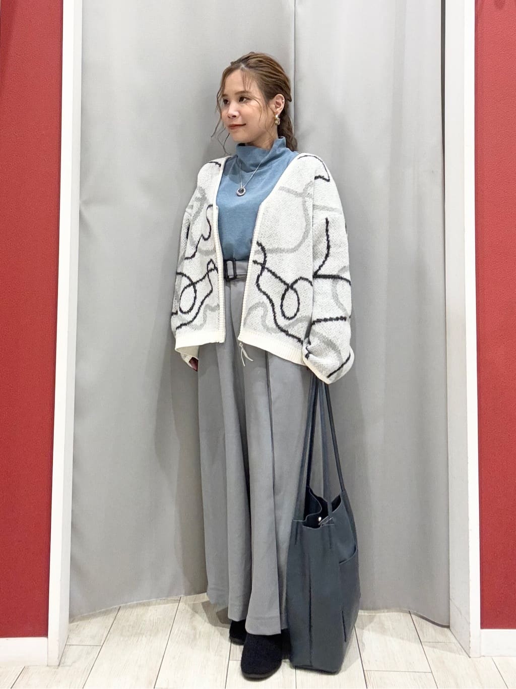 shioさんの「SHOO･LA･RUE｜【着丈選べる/S-LL】スタイルアップが叶う ベルト付きワイドパンツ」を使ったコーディネート
