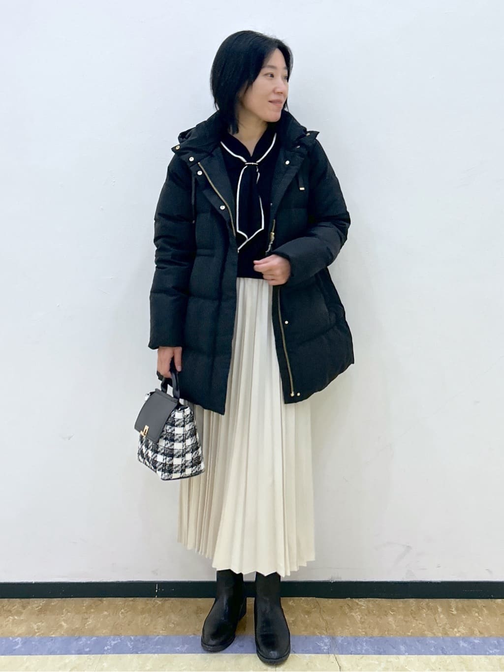 su.さんの「index｜KAWADAダウンドロストミドルコート【撥水／洗濯機OK／2WAY／静電気防止裏地】《XS～3L》」を使ったコーディネート