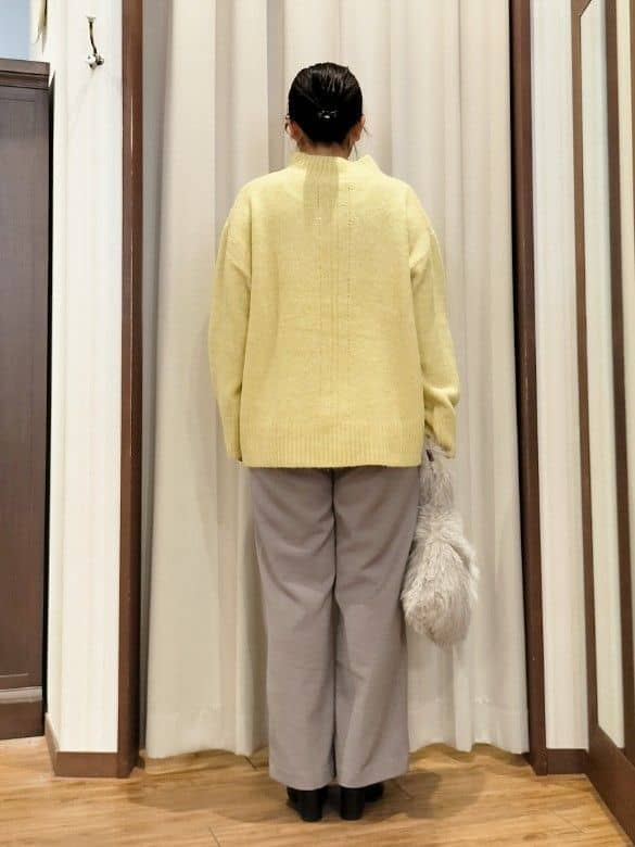 chami さんの「SHOO･LA･RUE｜【洗濯機可/S-LL】インせず着られる ふわふわハイネックニット」を使ったコーディネート