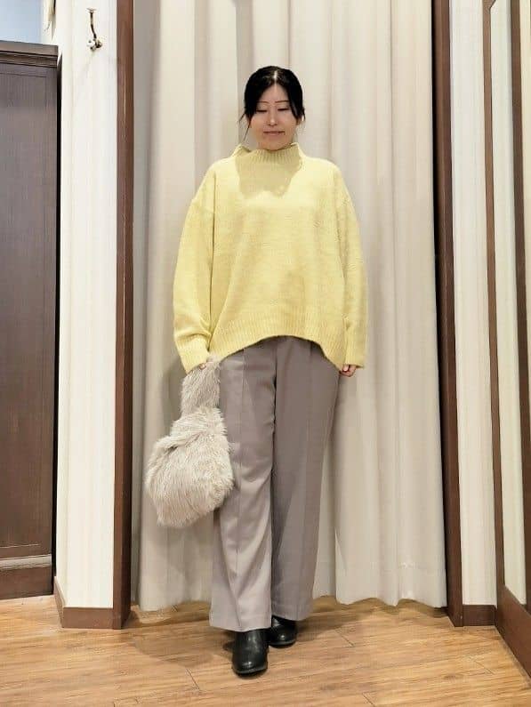 chami さんの「SHOO･LA･RUE｜【洗濯機可/S-LL】インせず着られる ふわふわハイネックニット」を使ったコーディネート