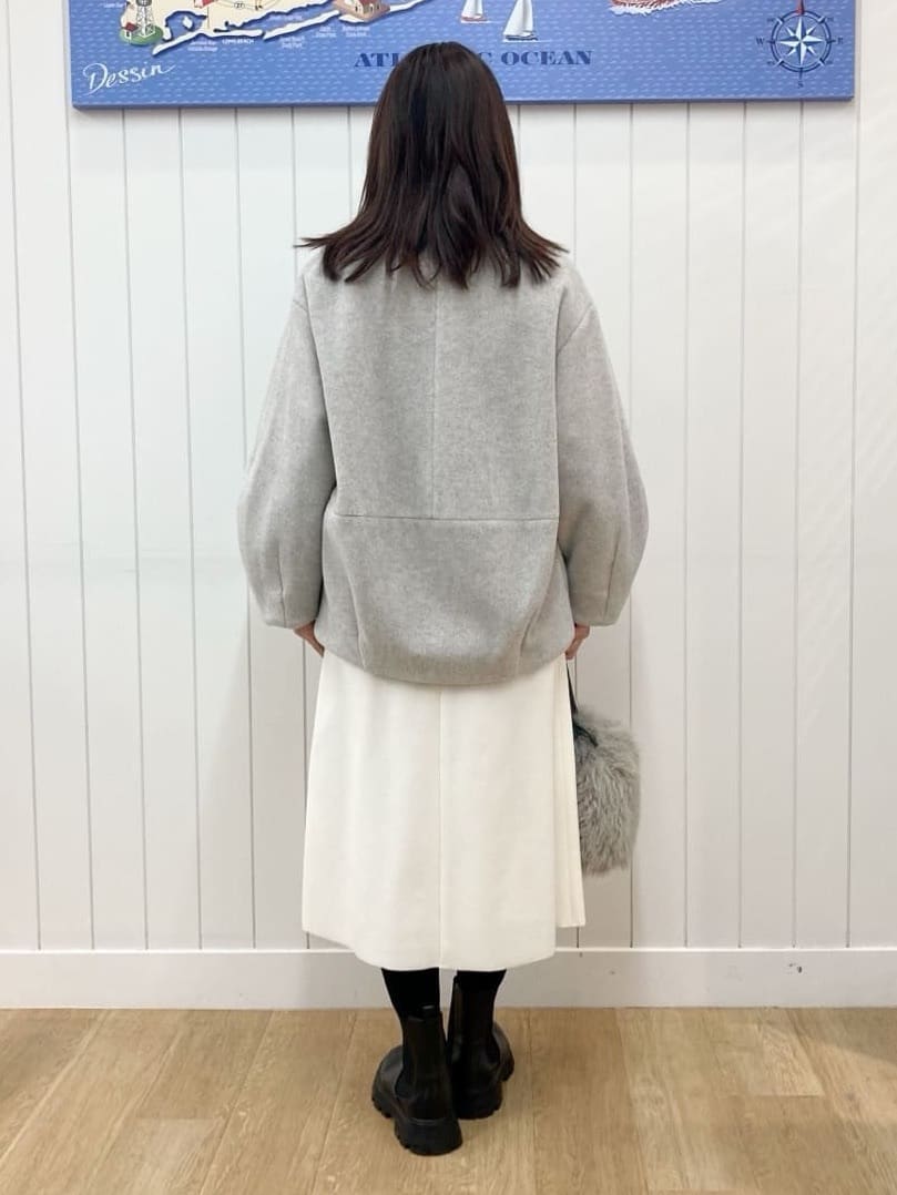 yoshiさんの「Dessin｜【洗える】ウールブレンド後ろボタンニット」を使ったコーディネート
