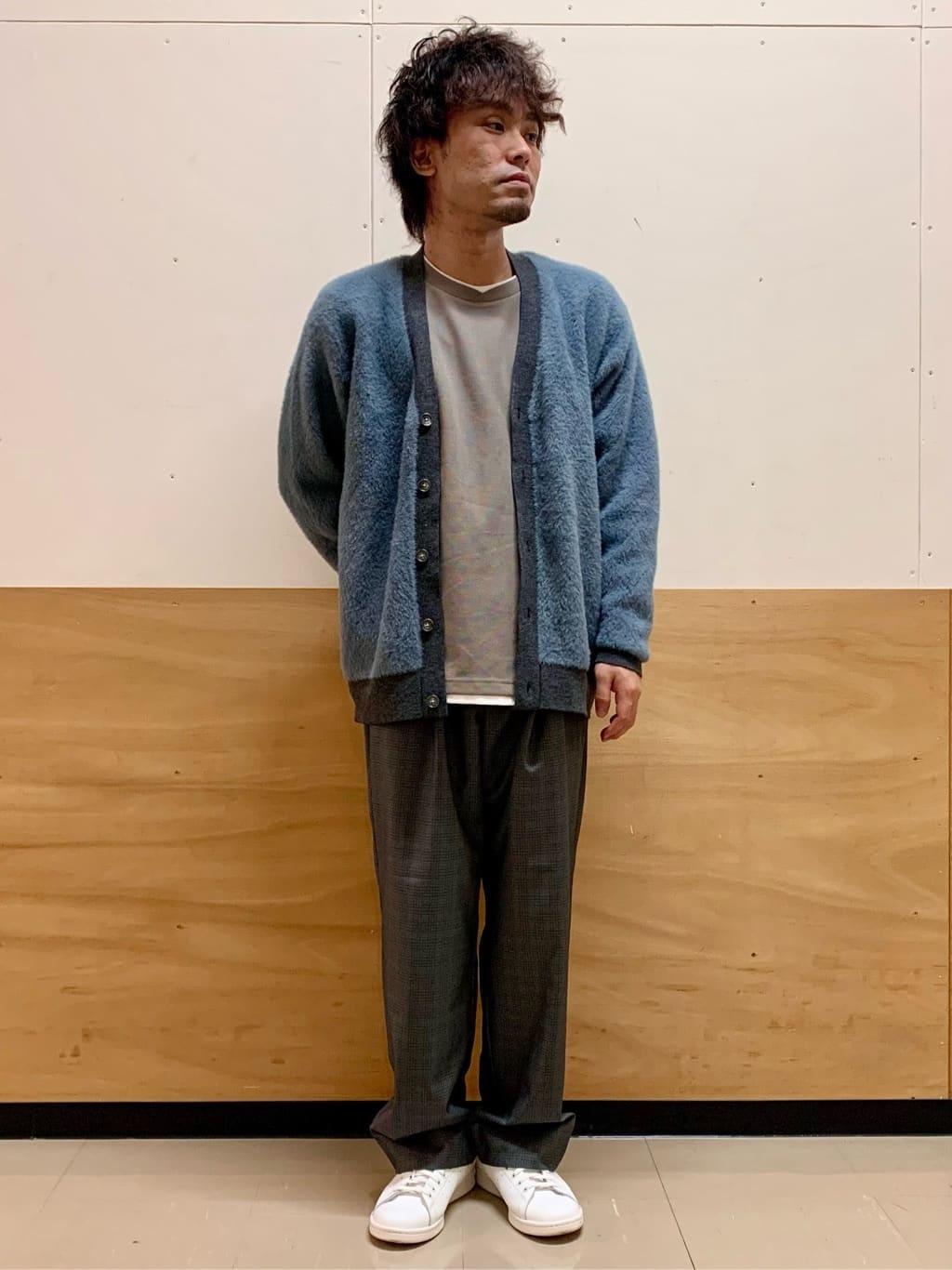 MATUさんの「THE SHOP TK｜配色シャギーニットカーディガン ユニセックスでおすすめ！」を使ったコーディネート