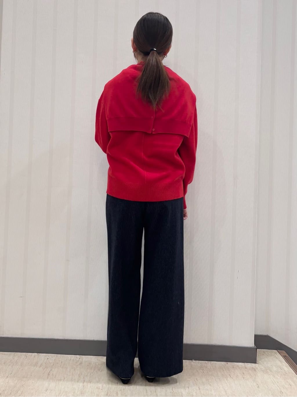 ちひさんの「INDIVI｜【褒められパンツ／ウール混】ウォームウール ワイドパンツ」を使ったコーディネート
