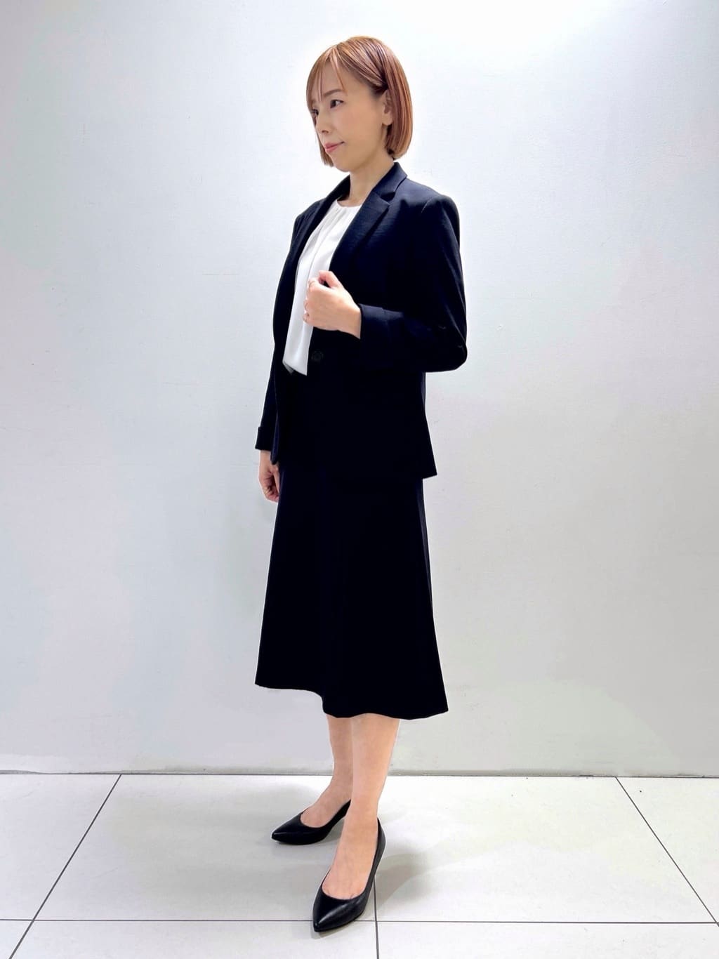 hacoさんの「UNTITLED｜【洗えるスーツ/ストレッチ】ウール混ジャージ マーメイドスカート」を使ったコーディネート