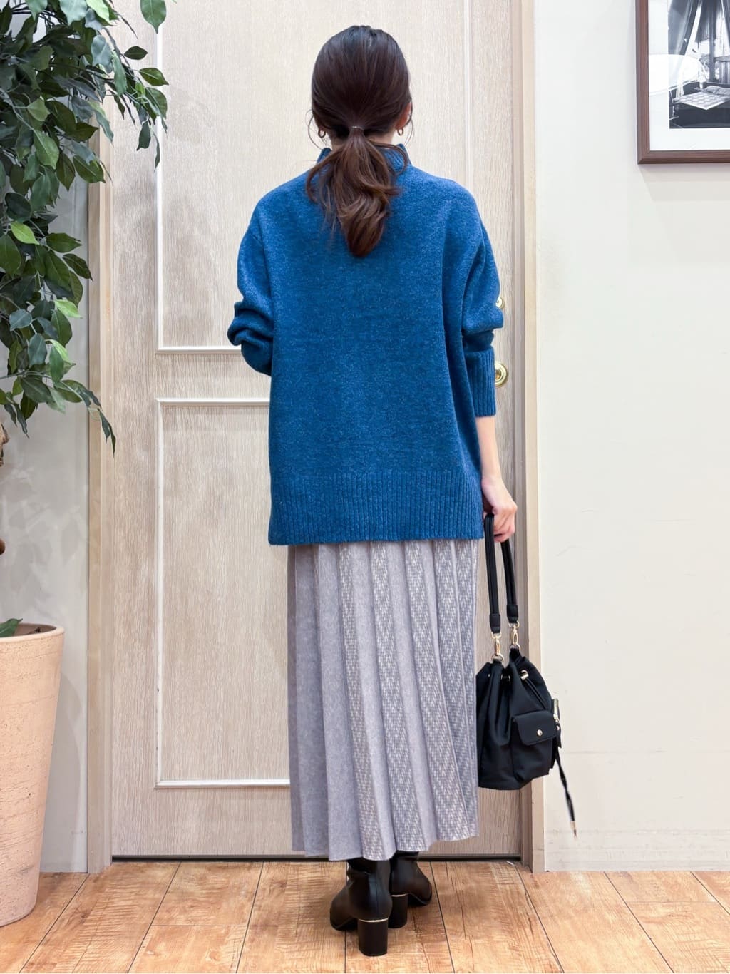 なみさんの「SHOO･LA･RUE｜【S-LL】ゆるシルエットな メランジタートルニット」を使ったコーディネート
