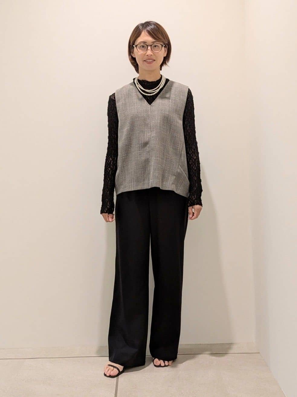 yukariさんの「UNTITLED｜【洗える/ワイド/ウエストゴム】ストレッチドロストパンツ」を使ったコーディネート