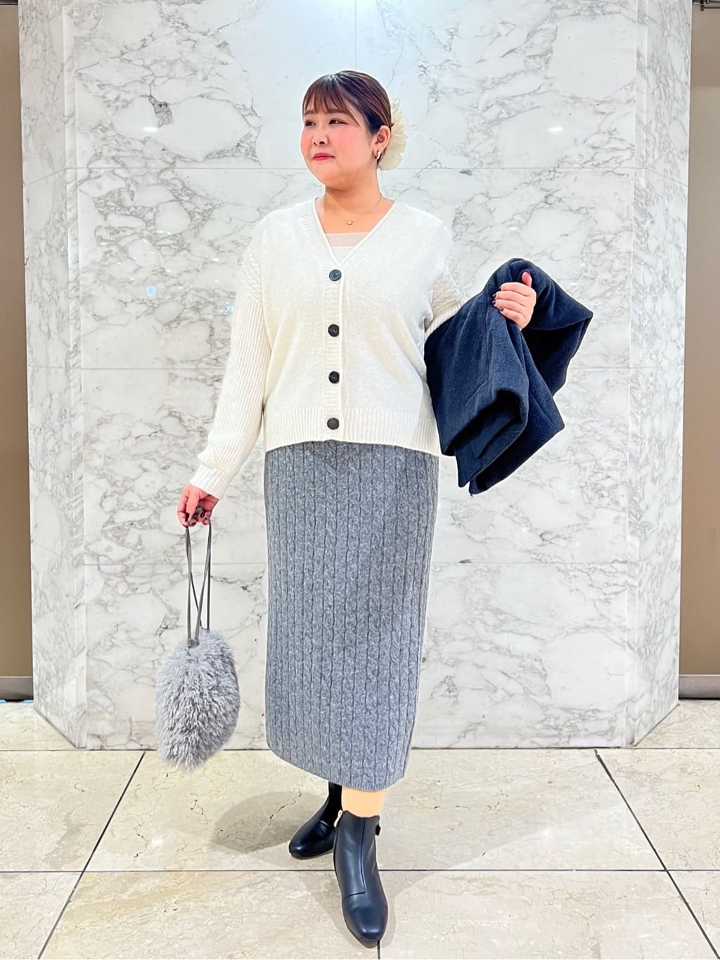 ARISAさんの「grove｜【ウール混】軽やかに羽織れるショートコート」を使ったコーディネート