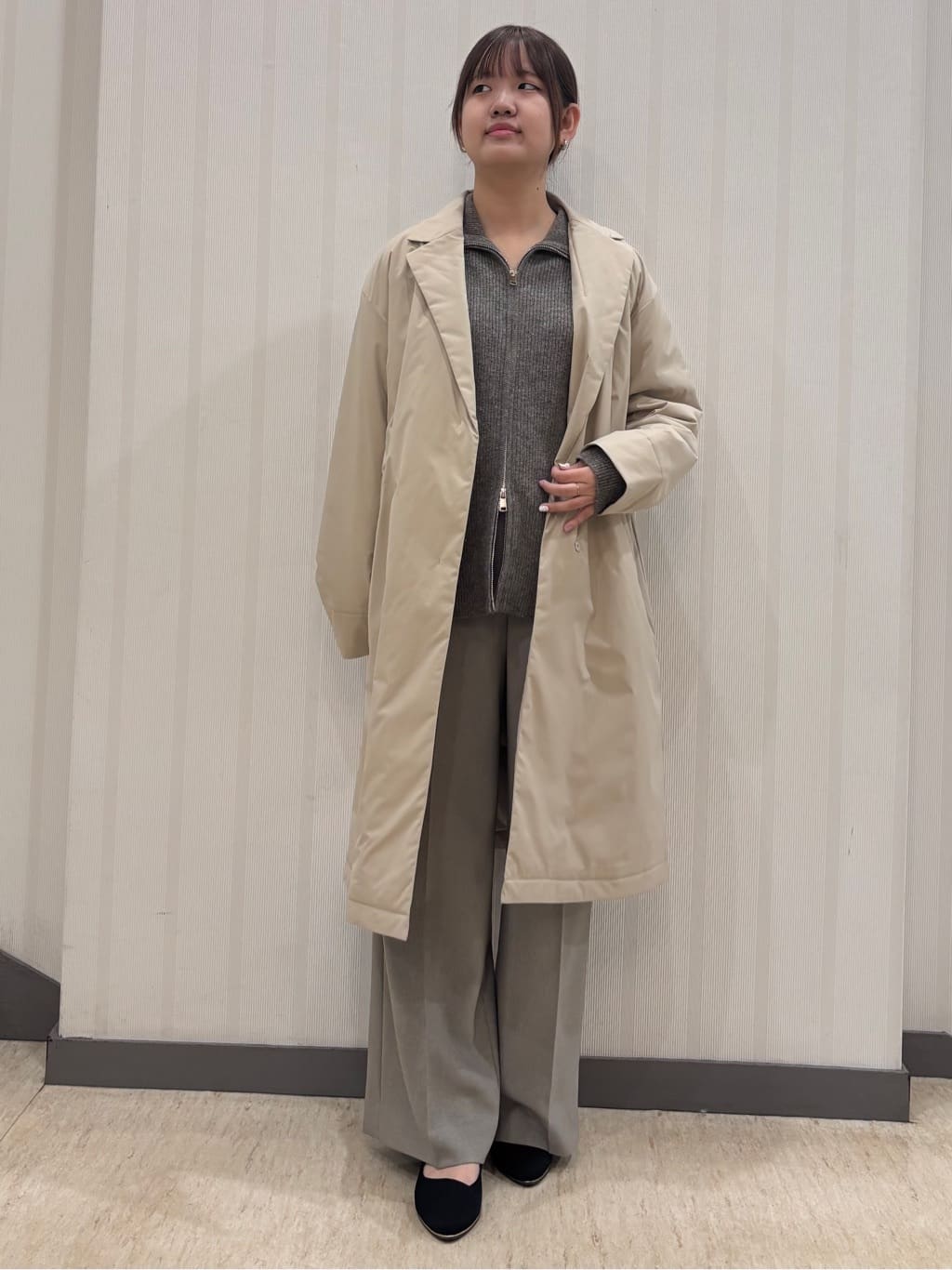ちひさんの「INDIVI｜【洗える／通勤／スーツ】メランジストレッチ ワイドパンツ」を使ったコーディネート