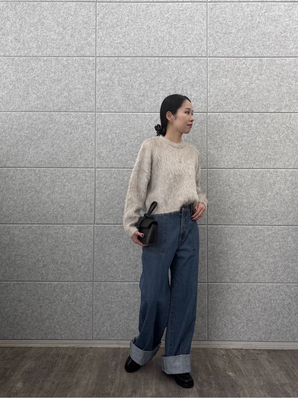 ひなさんの「INDIVI｜ロールアップデニム」を使ったコーディネート