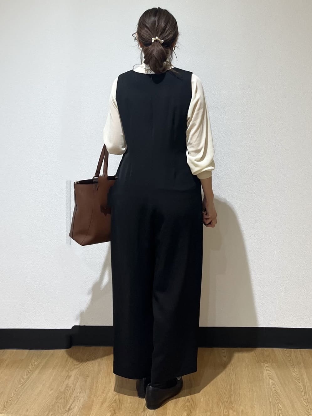 ayaさんの「Reflect｜【レイヤードスタイルのインナーに◎】タートル&times;ラグランスリーブプルオーバー」を使ったコーディネート