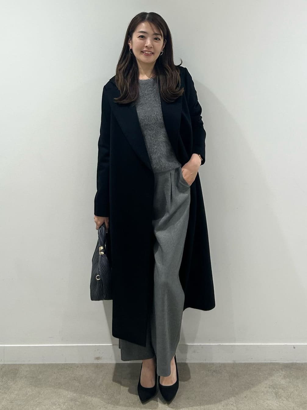 hayaseさんの「COUP DE CHANCE｜【フォックス混】ショート丈ニットトップス」を使ったコーディネート