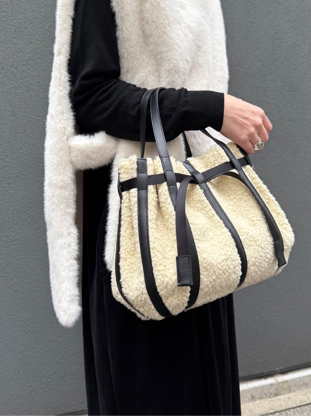 Kさんの「HIROKO HAYASHI｜PANIER COCCOLINA（パニエ コッコリーナ）ハンドバッグ」を使ったコーディネート