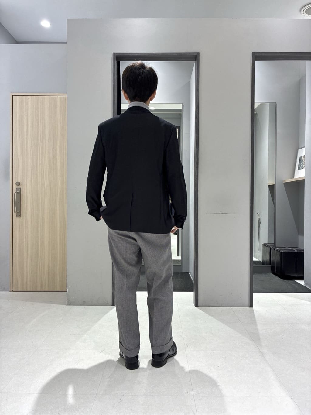 わいずみさんの「TAKEO KIKUCHI｜【360&deg;ストレッチ／セットアップ対応】None Of Stress ジャケット」を使ったコーディネート