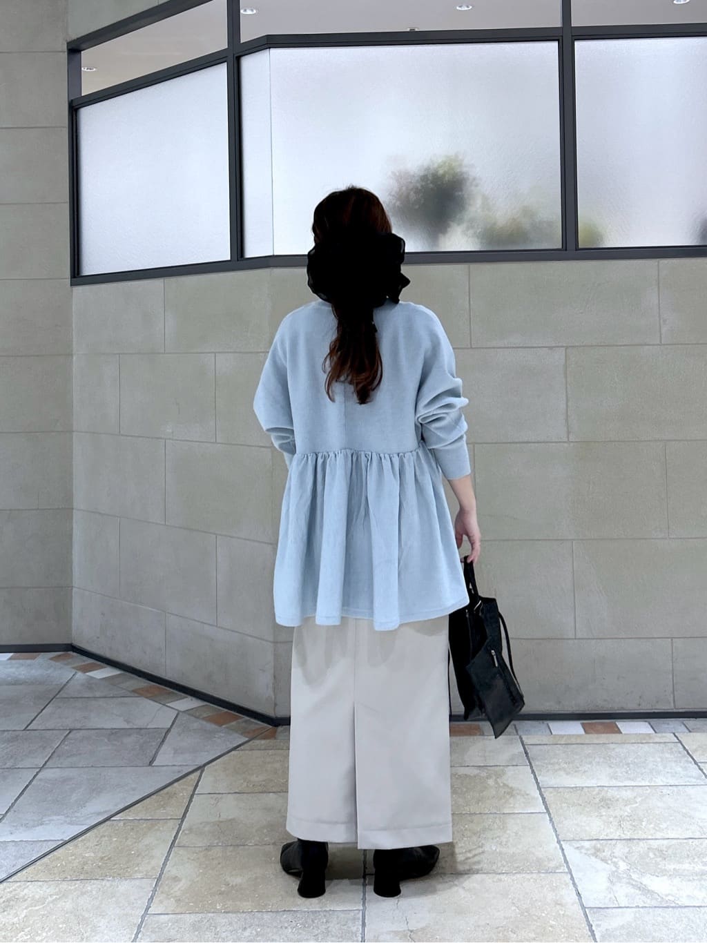 よねさんの「INDIVI｜【再入荷】ペプラムハイネックニット」を使ったコーディネート