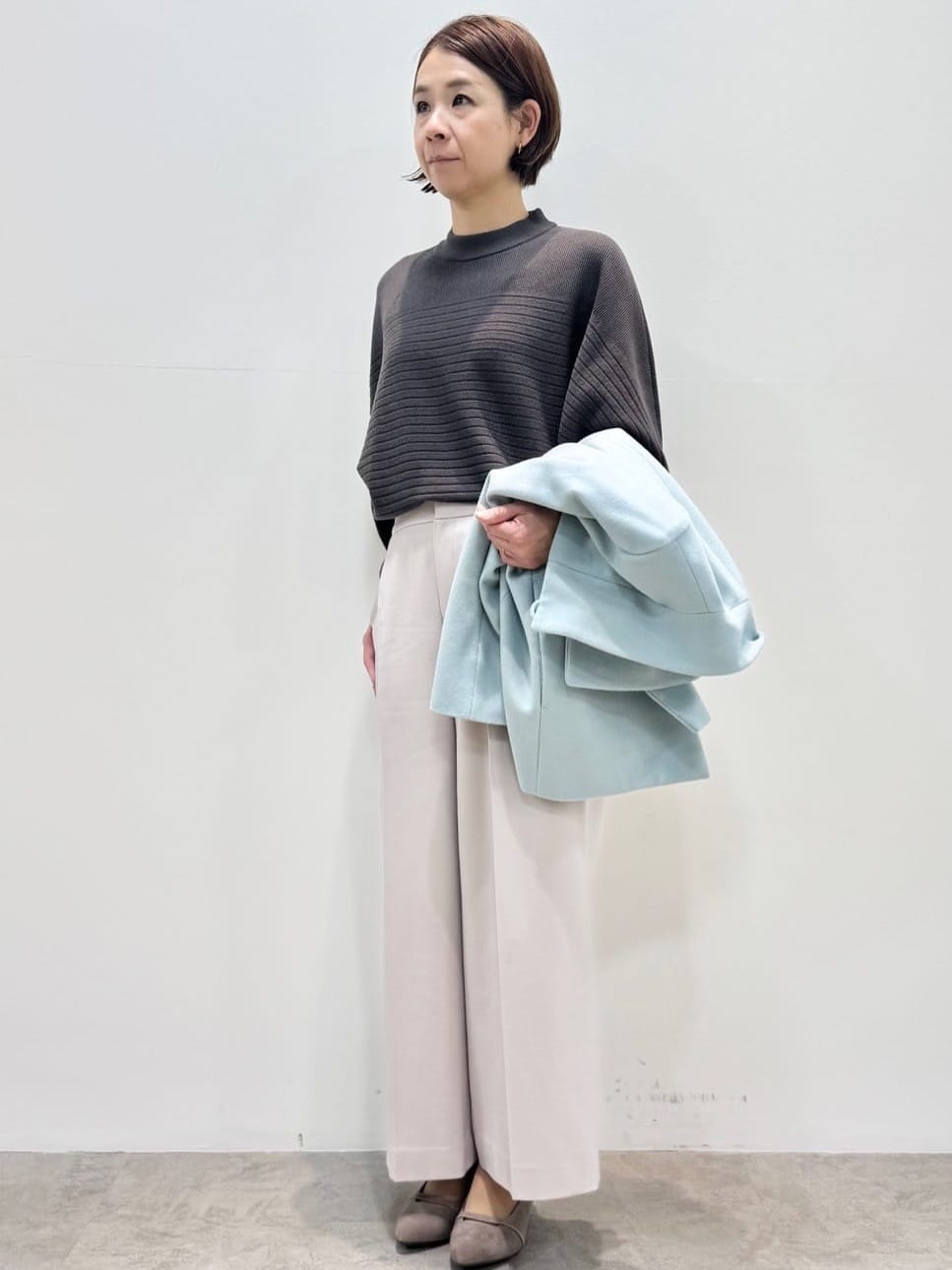 koyaさんの「Reflect｜【SS-4Lサイズ／衿が顔に当たらない◎】スタンドネックミドルコート」を使ったコーディネート
