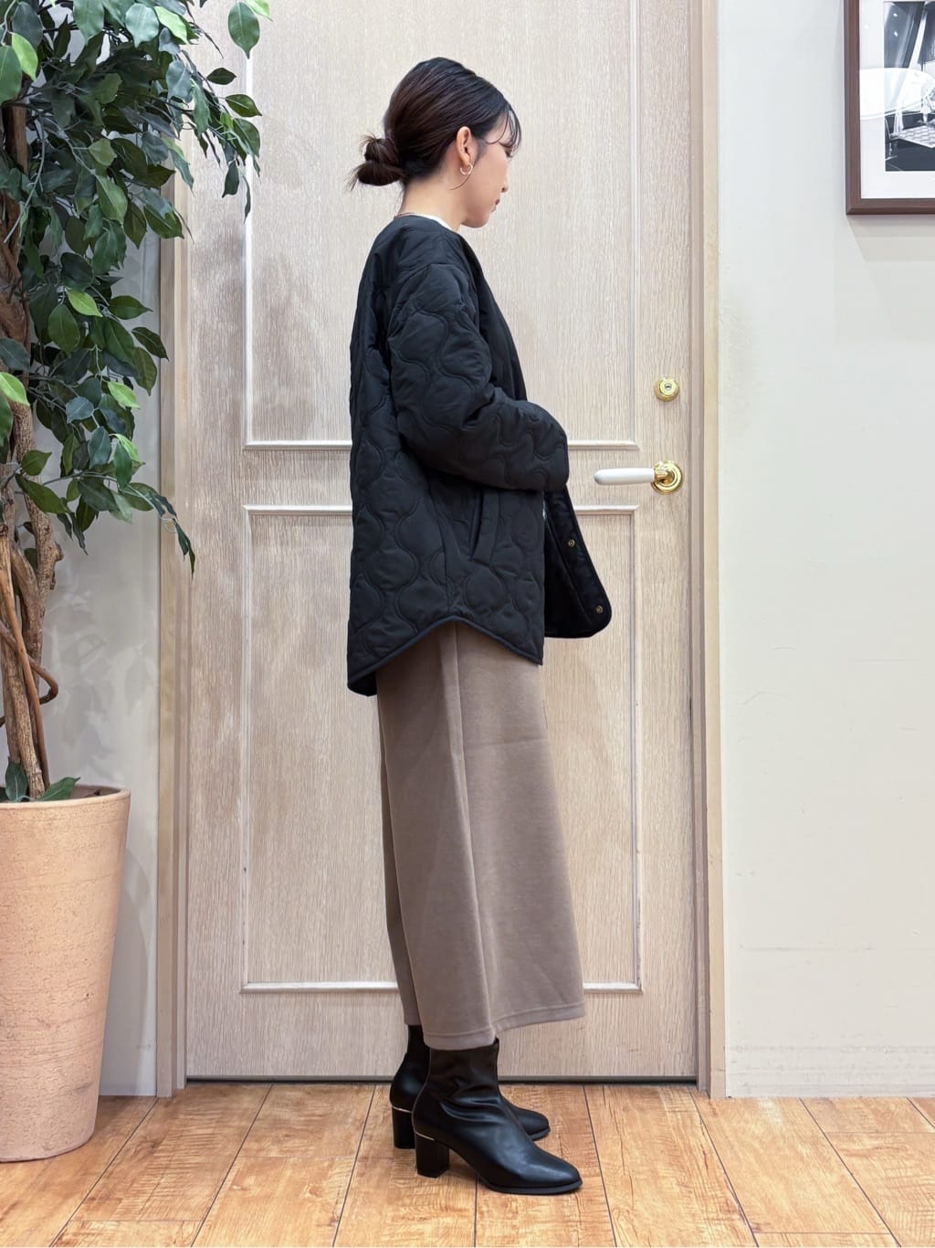 なみさんの「SHOO･LA･RUE｜【高レビュー/2点セット】着るだけでコーデが決まる フェザーニットベスト&times;リブニット」を使ったコーディネート