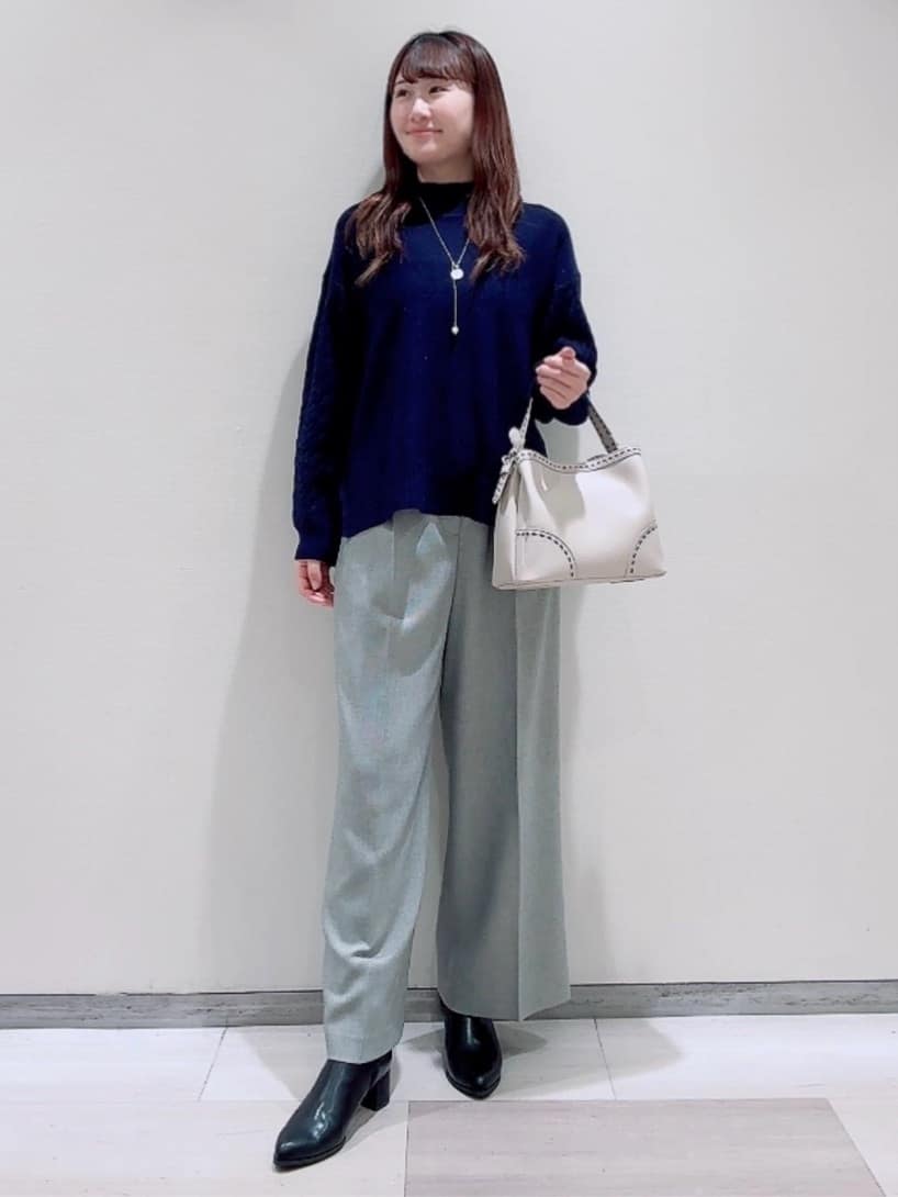 エリカさんの「Reflect｜【一枚で着映え◎／ゆったりシルエット】ラメ&times;スパンコールウール混ニット」を使ったコーディネート