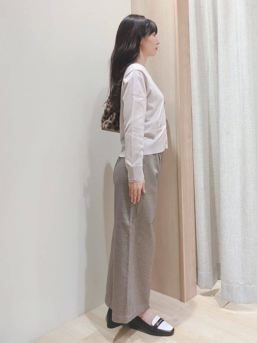Yuiさんの「grove｜【アンサンブル対応】バイカラー切替ニット」を使ったコーディネート