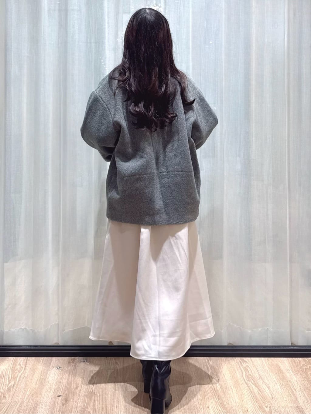 ぞうげさんの「OPAQUE.CLIP｜ウエストタックフィット＆フレアワンピース【洗濯機OK】」を使ったコーディネート