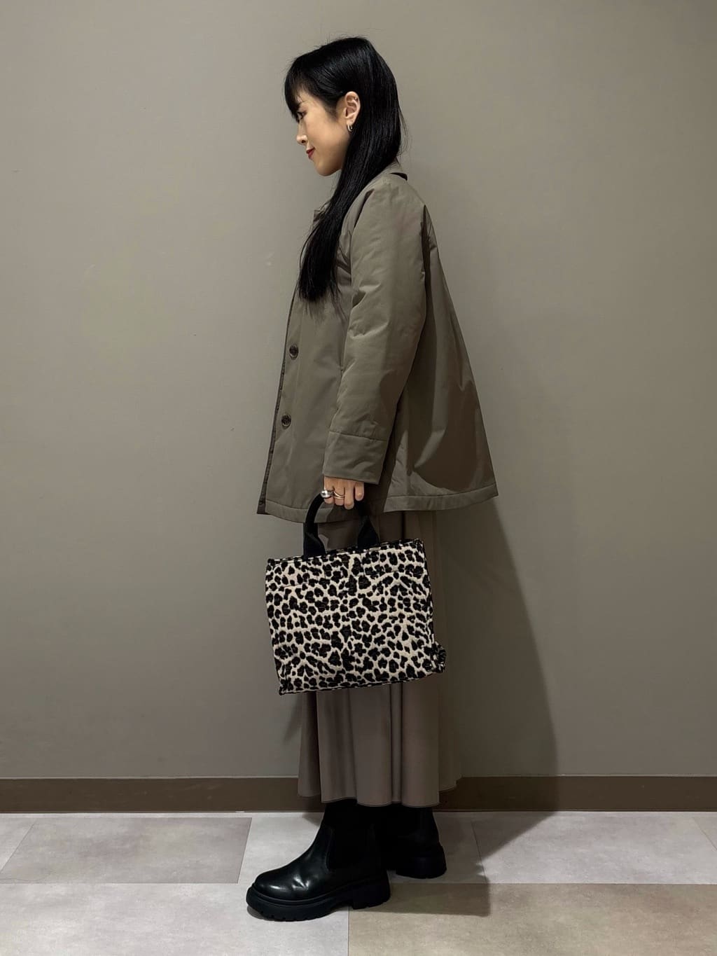 KEIKOさんの「INDIVI｜【超軽量／蓄熱】ライトパフステンカラーコート」を使ったコーディネート