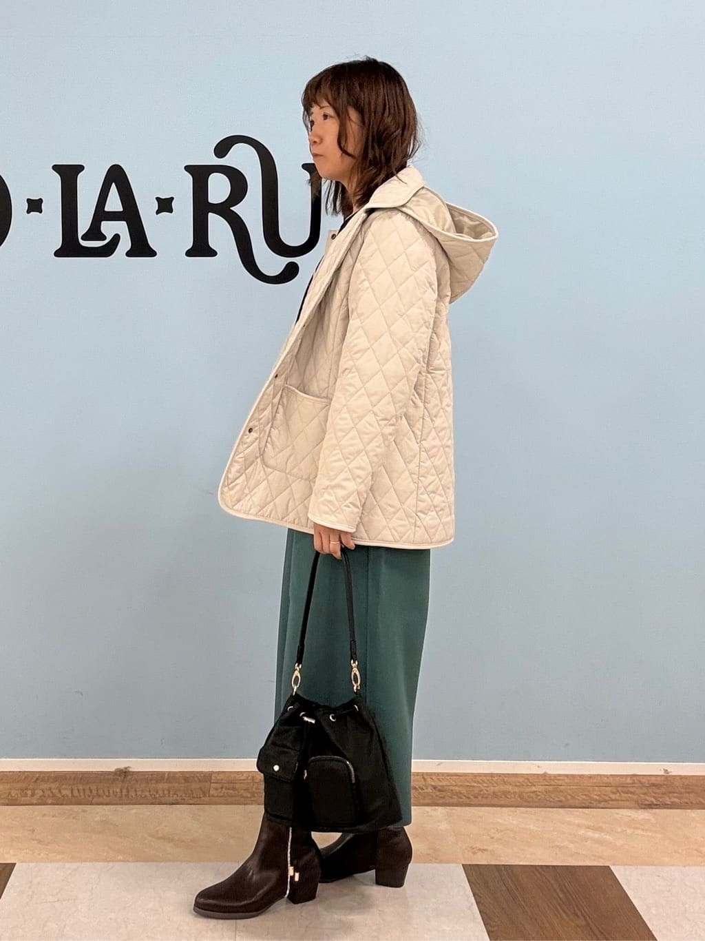 Naaatsuさんの「SHOO･LA･RUE｜【洗濯機可】美脚見え あったか圧縮ニット ガウチョパンツ」を使ったコーディネート