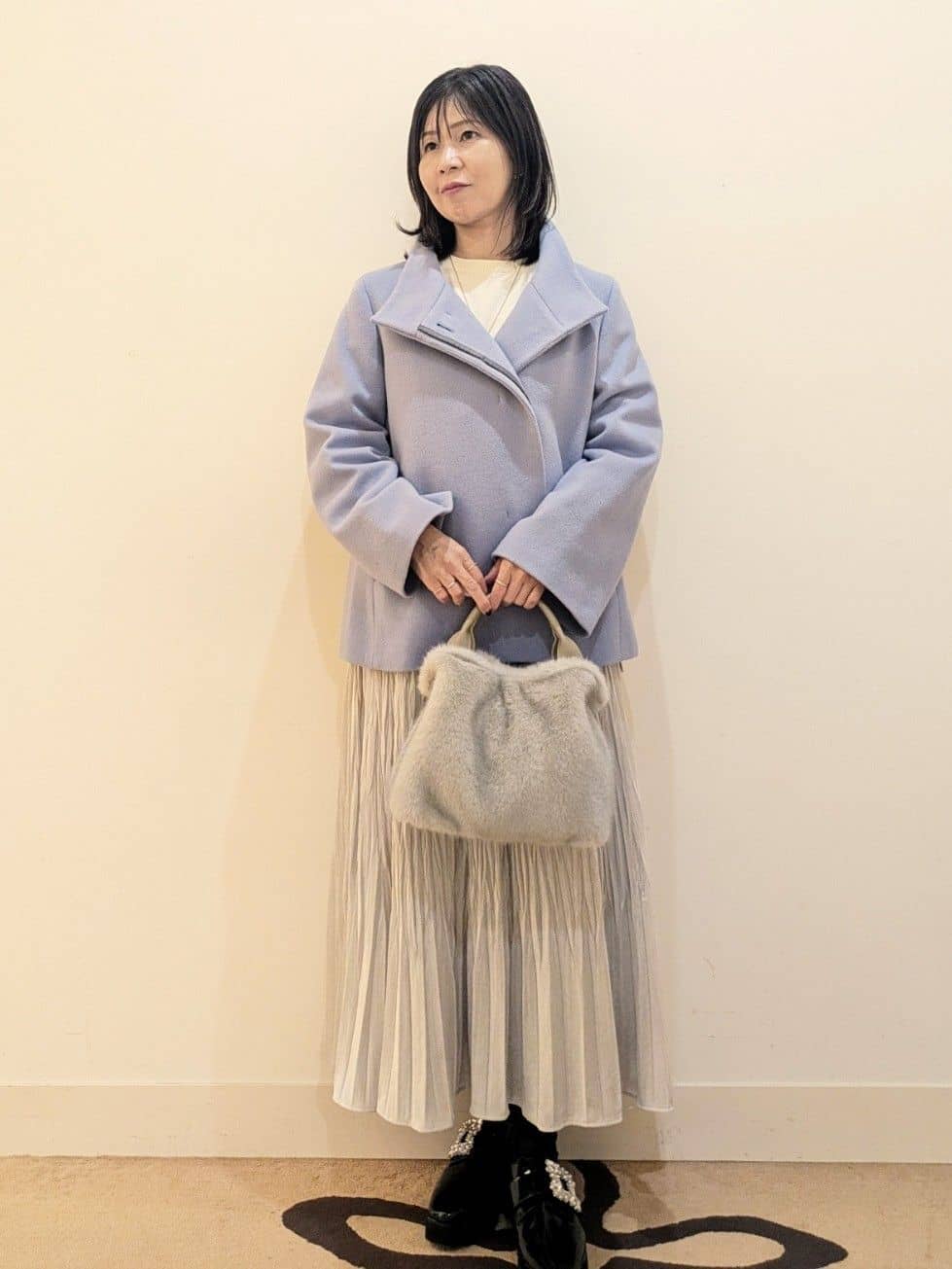 laverさんの「UNTITLED｜【着回しが効く／オンオフアウター】ウールショートコート」を使ったコーディネート