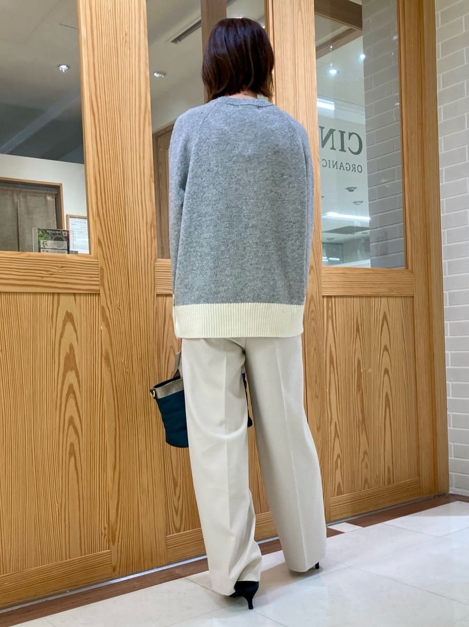 ゆうさんの「UNTITLED｜【重ね着もおすすめ/洗える】ウールカシミヤ クルーネックニット」を使ったコーディネート