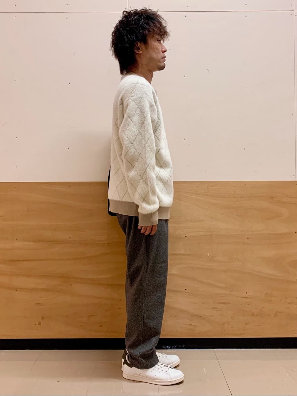MATUさんの「THE SHOP TK｜【ふんわり心地いい肌触り】　ダイヤ柄シャギーニット」を使ったコーディネート
